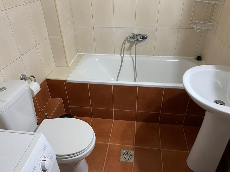 Raise Mirivili Serviced Apartment Alexandroupolis Buitenkant foto